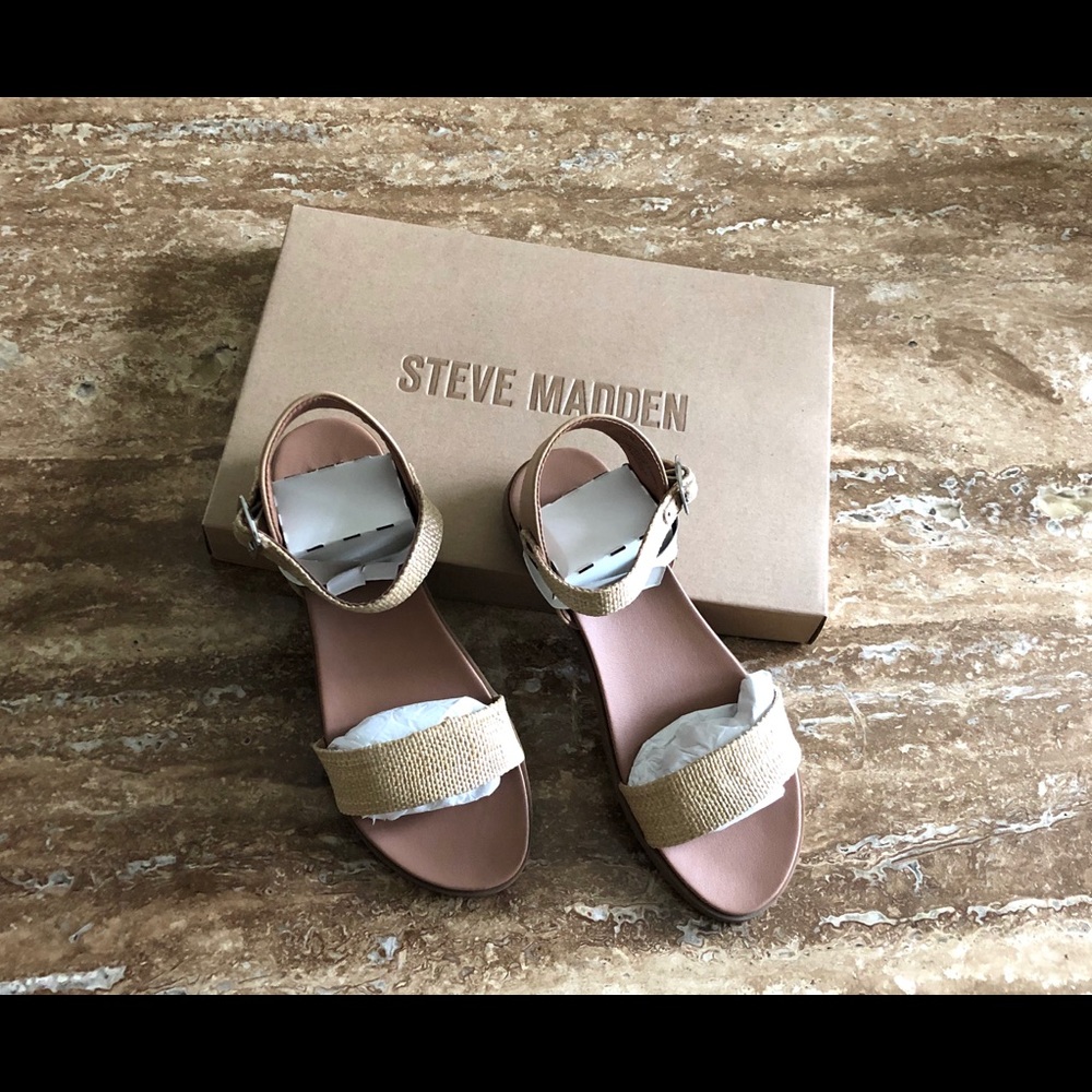 Steve Madden “natural raffia” Dina sandal